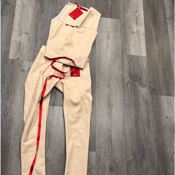 Never worn new with tags cou coo set - Picture 2 of 2